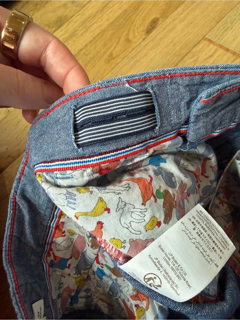 Boden Boys Blue Chambray Chino Shorts Size 9Y 134cm